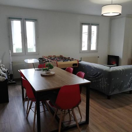 Grand T3 Avec Clim, Parking Et Terrasse Privative - Agen Apartment Exterior photo